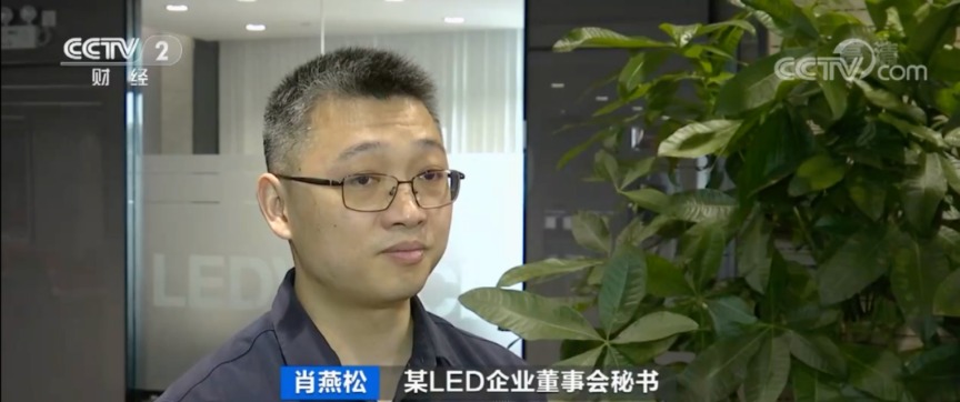 630ef7adeacb3.jpg 1040456003-6.jpg